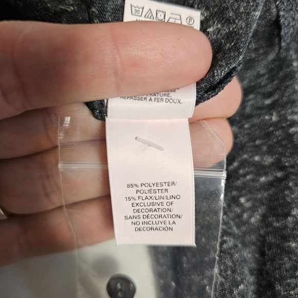 Victoria's Secret Sleep Top Size Small NWT - Picture 4 of 6